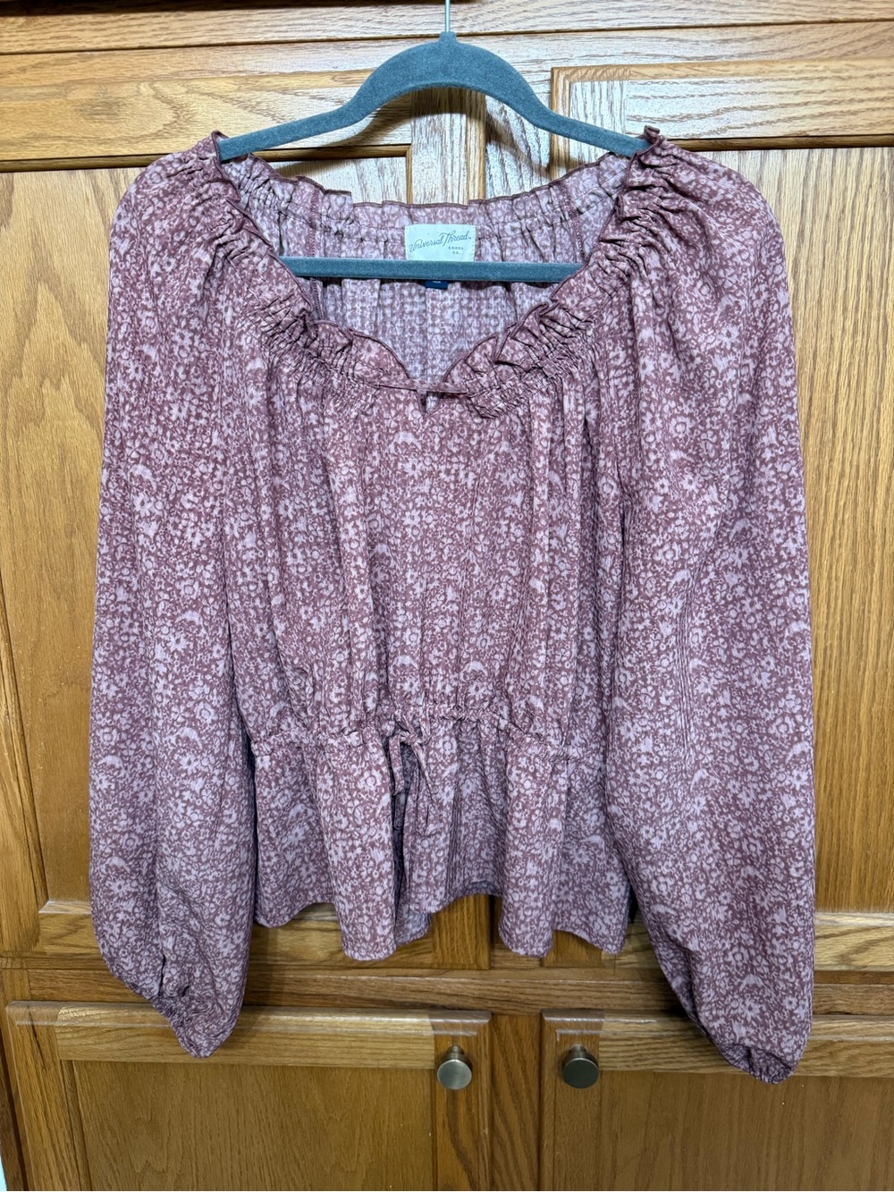 Universal Threads Floral Peasant Top - Mauve Pink